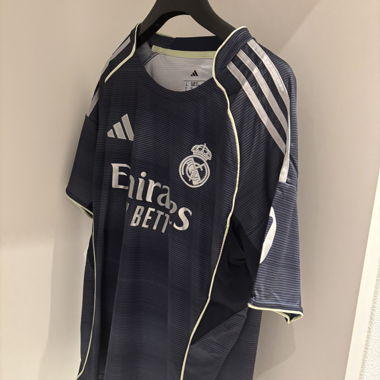 Maillot Adidas du Real Madrid