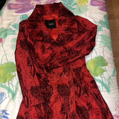 Spezielle Senhni Jacke 