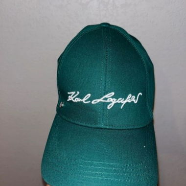 magnifique casquette karl lagerfeld