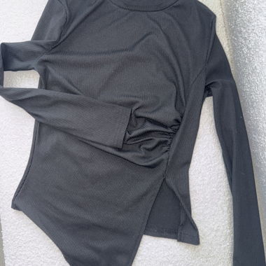 Schwarzes asymmetrisches Langarmoberteil