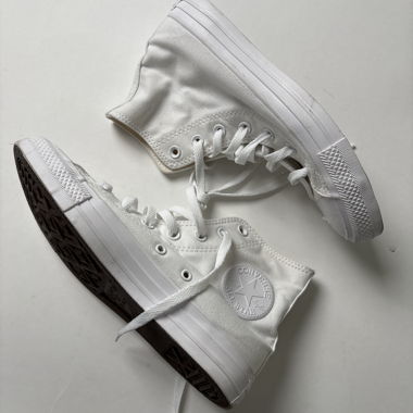 Converse Chuck Taylor Hi