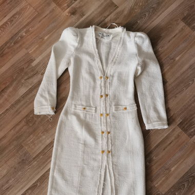 Chanel style white dress - Zara
