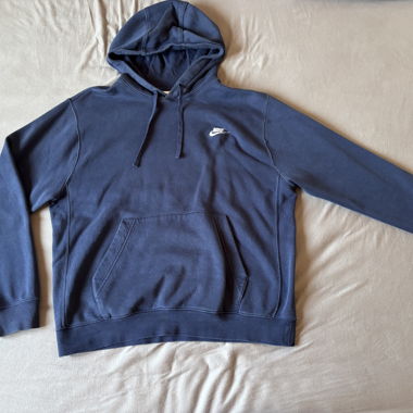 Marineblauer Nike Kapuzenpullover