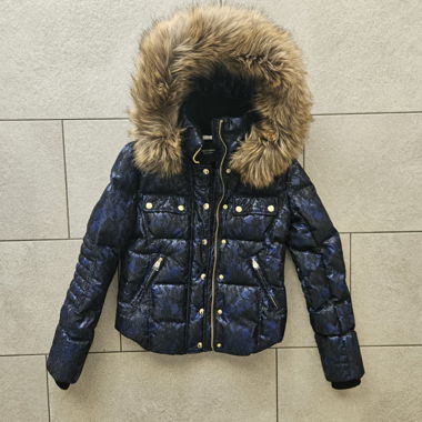 Giacca Juicy Couture con cappuccio in pelliccia
