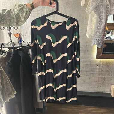 Black and green printed dress cos