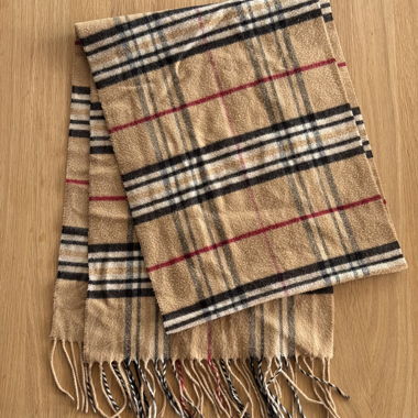 Sciarpa con motivo scozzese (autunno/inverno)