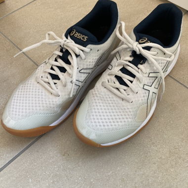 Asics Hallenschuhe