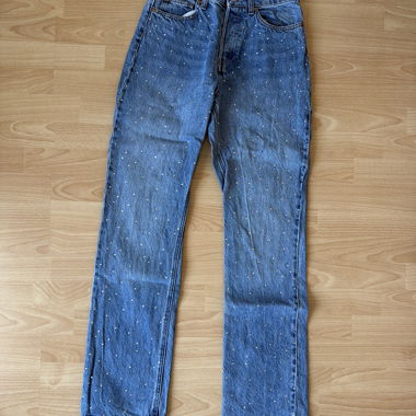 Jeans blu con strass