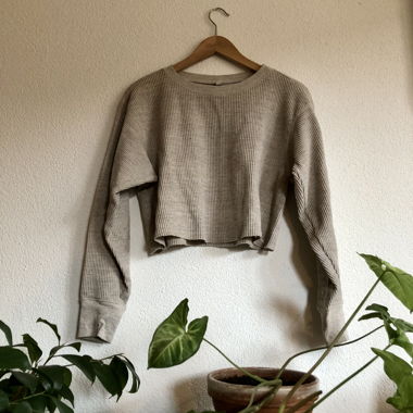Langärmliges Cropped-Top
