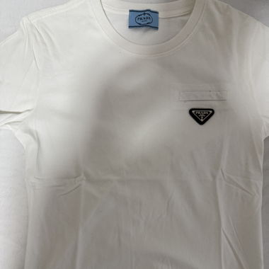 PRADA T-SHIRT