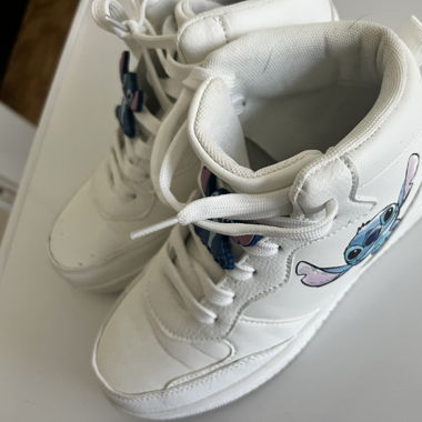 Stitch Sneakers 