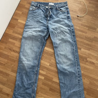 Jeans a gamba dritta