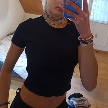 Geripptes Shirt