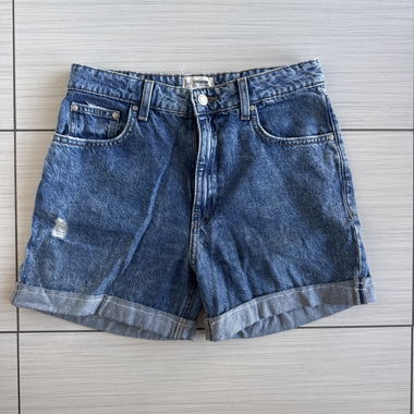 Shorts in denim