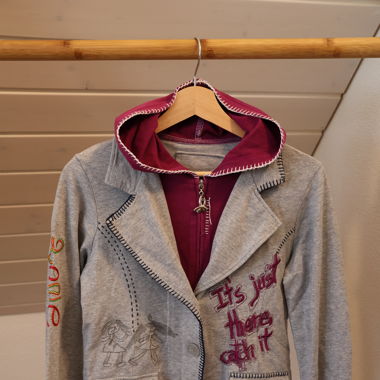 Jacke S