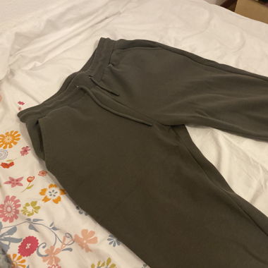 Jogginhose Olivengrün