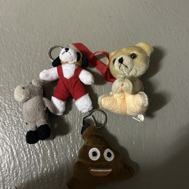 Lot de porte-clés en peluche