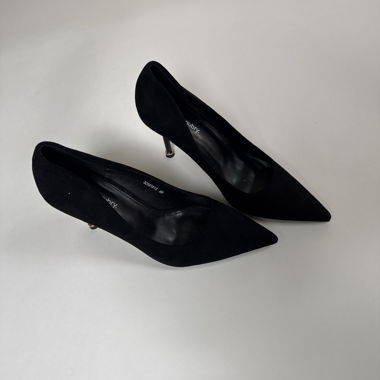 Ashton Aubry High Heels in Schwarz