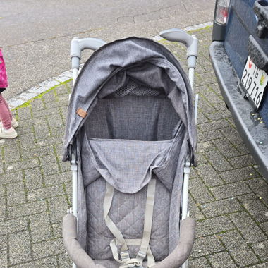 Kinder Buggi