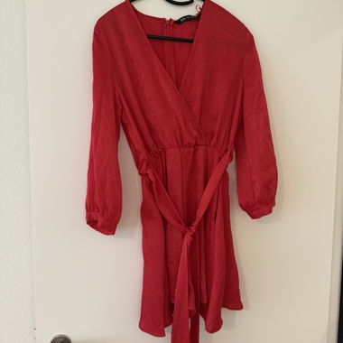 Abito a portafoglio Zara rosso