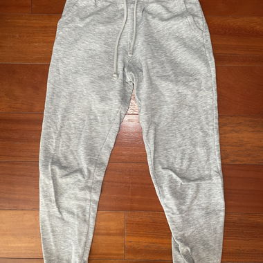 Grau Jogginghose