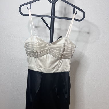 abito elegante a palloncino
