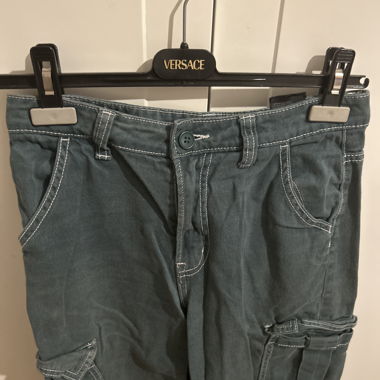 Jeans cargo verde