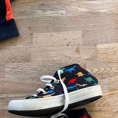 Kinder Sneakers Gr.