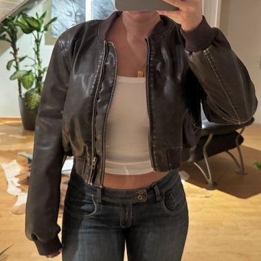 Cropped Leather Jacket