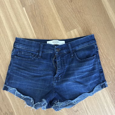Short en jean Abercrombie & Fitch