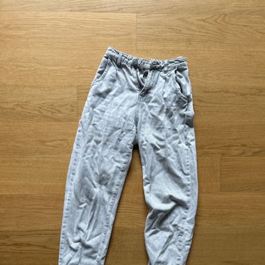 Grey jeans