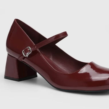 Bordeauxrote Mary-Jane Pumps