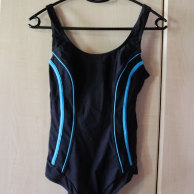 Sportlicher Badeanzug
