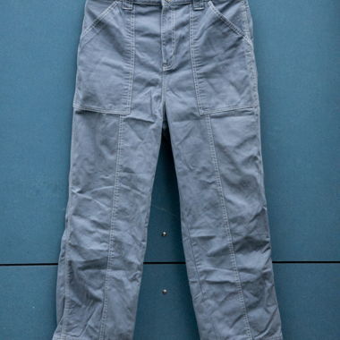 Blaue legere Baumwollhose