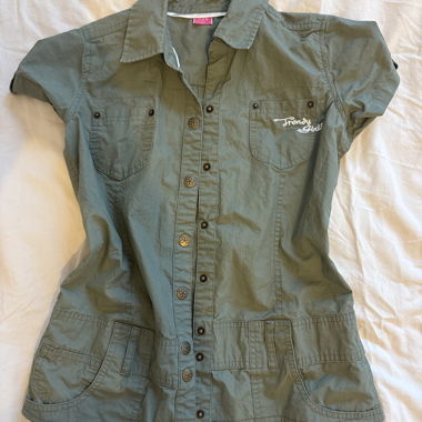 Blouse manches courtes kaki #y2k 
