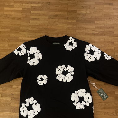 Denim tear pullover/longsleve