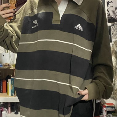 Adidas sweater