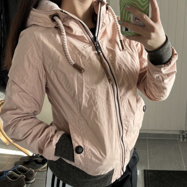 Naketano Übergangsjacke rosa 