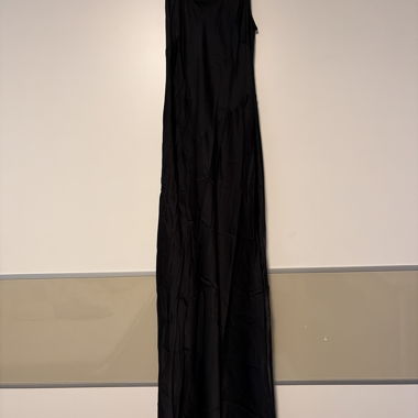 Robe longue noire