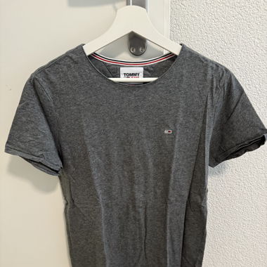 Tommy Jeans S