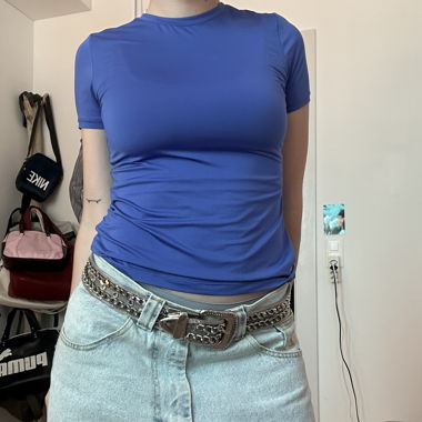 blaues top