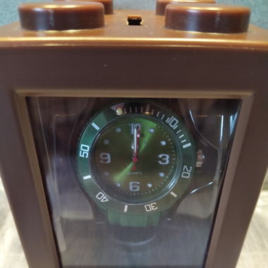 Silikon Uhr Olivgrün Box als Lego Stein Kässeli _1