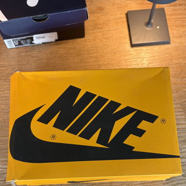 AIR JORDAN 1 TAXI