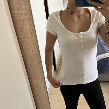 T shirt Guess