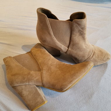 Ankle boots