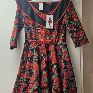 Rose dress costume