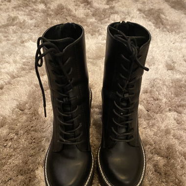 Steve Madden girl boots