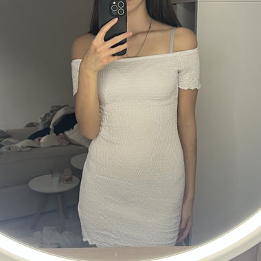 vestito bianco elasticizzato