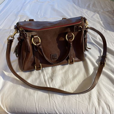 Dooney and Bourke Tasche