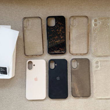 Pacco di cover e pellicole protettive iPhone 16 Plus